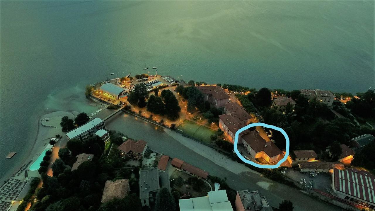 La Casa Rosa By Roby&Silvy Lägenhet Bellano Exteriör bild